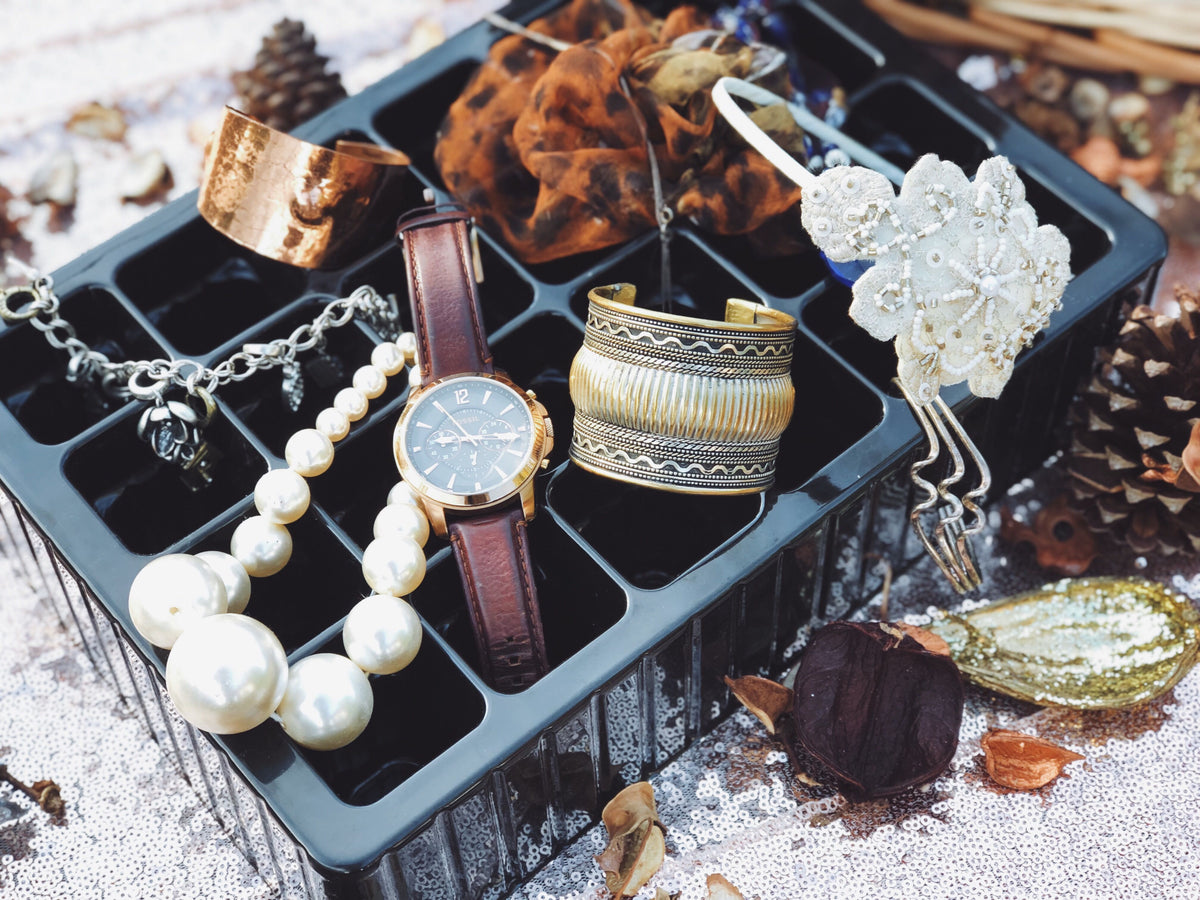 5 Ways To Reuse Your Advent Calendar Dram Trays